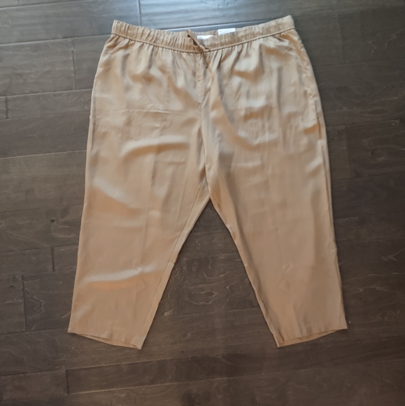 Croft & Barrow Lyocell Relaxed Pull On Drawstring Straight Leg Pants - Picture 1 of 14